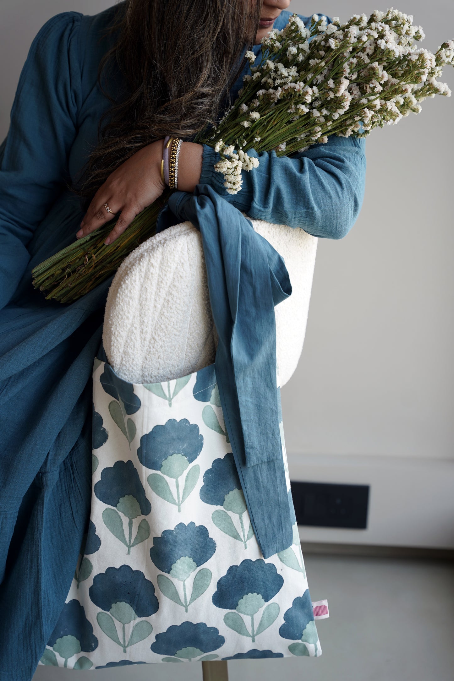 The Löv Tote – Premium Designer Tote Bag