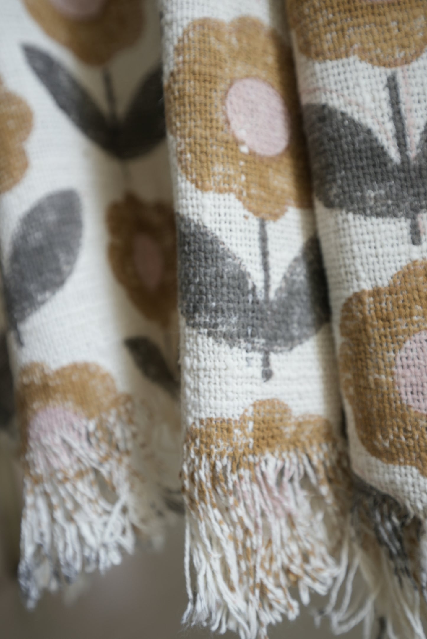 Ochre & Charcoal Floral Throw