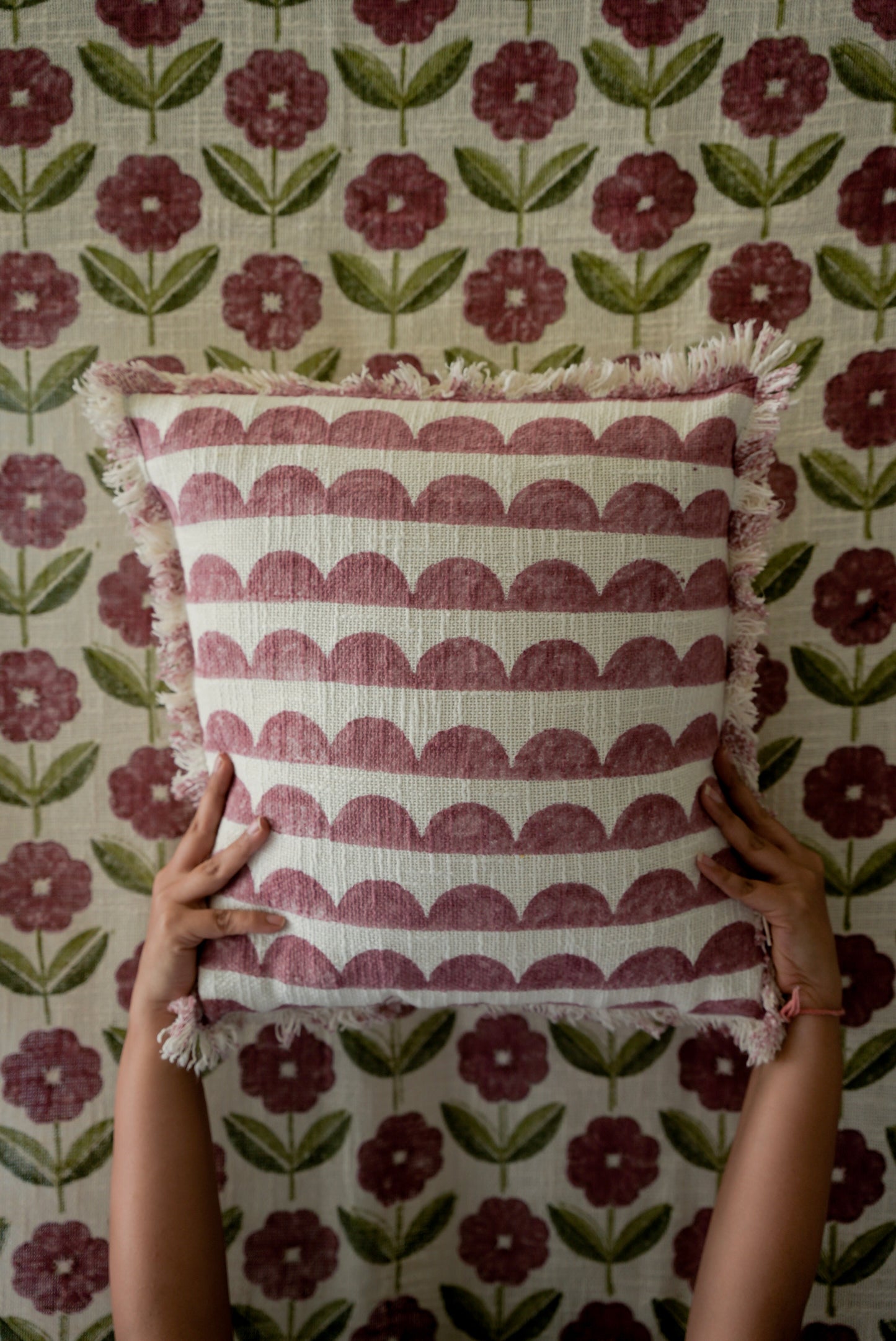 Rani Pink Scallop Cushion