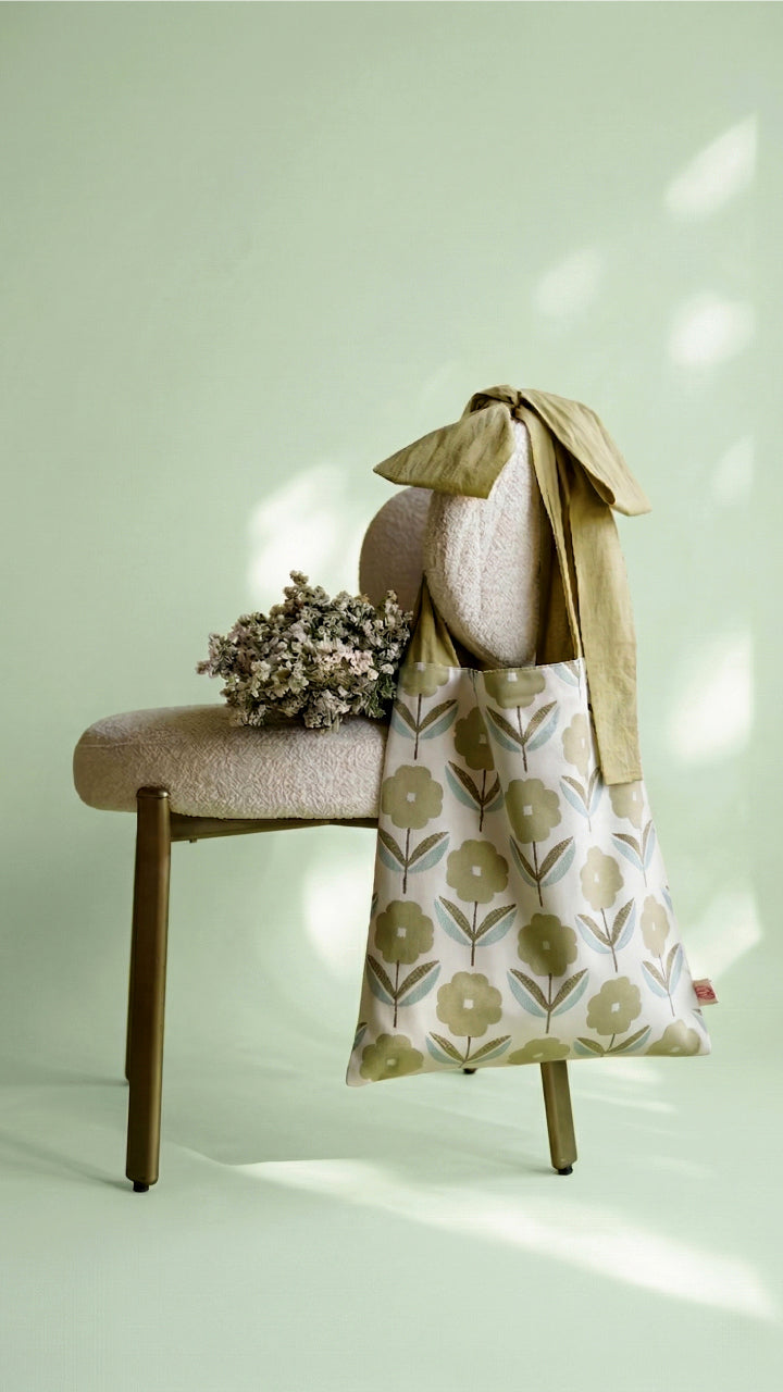 Fabric bag with floral pattern