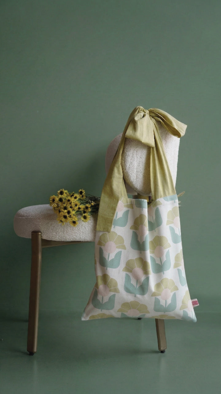 The Knopp Tote – Scandinavian Designer Tote Bag